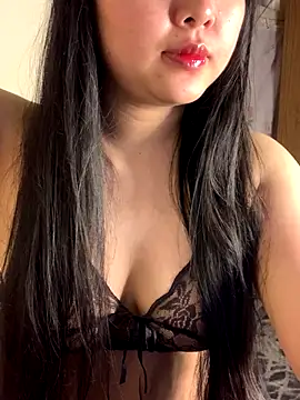 Aimee milk online show from December 3, 2:26 pm