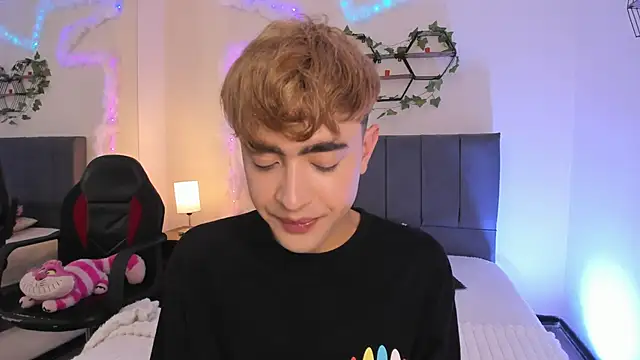 JustinCastiblanco online show from November 29, 11:24 am