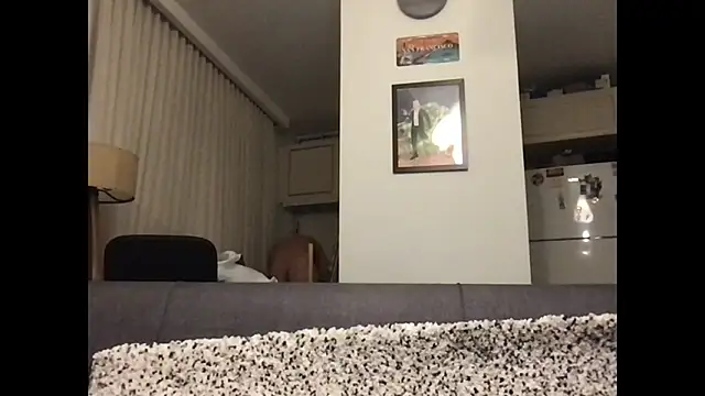 Snapshot of dicsucerboy77 chatting on February 19, 12:06 am dicsucerboy77 online show from February 19, 12:06 am