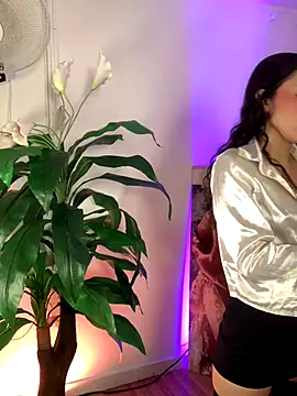 Snapshot of SsexCouplee chatting on November 7, 12:16 pm SsexCouplee online show from November 7, 12:16 pm