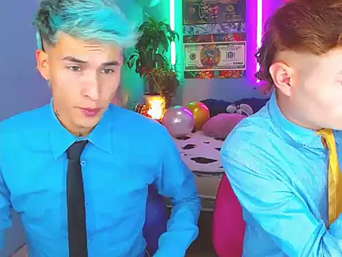 Latin boysxxxx online show from October 19, 10:32 pm