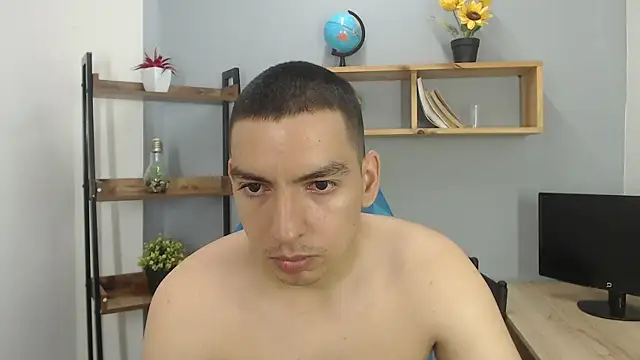 Axel Stones  online show from October 22, 1:55 pm