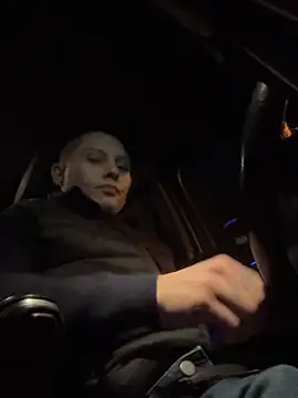 Feloh95 online show from November 14, 4:44 am