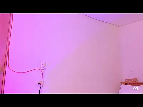 Niaa222 online show from November 21, 10:30 pm