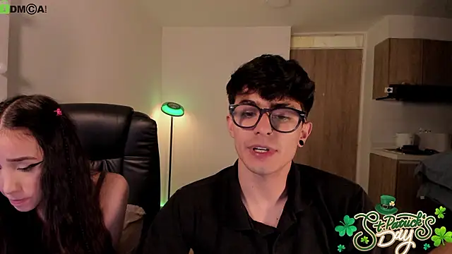 Mikeyvioleta  online show from March 17, 10:57 pm