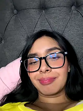 Snapshot of MiaSofia__ chatting on November 7, 8:58 am MiaSofia online show from November 7, 8:58 am