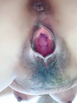 Snapshot of piug321 chatting on November 22, 11:04 pm piug321 online show from November 22, 11:04 pm