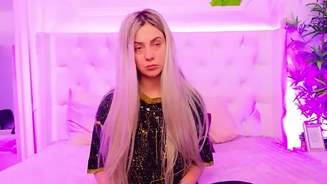 AriannaSins online show from April 3, 12:25 pm