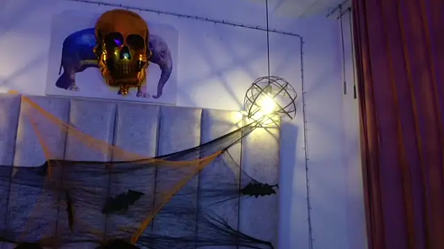 antonella rosecs online show from November 2, 4:37 am