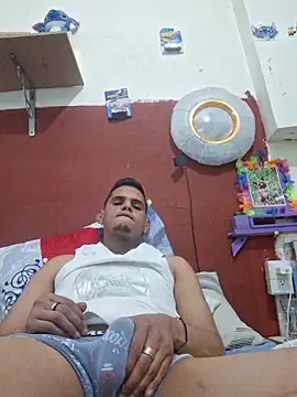 Snapshot of Daiberrubio chatting on March 3, 10:37 pm Daiberrubio online show from March 3, 10:37 pm