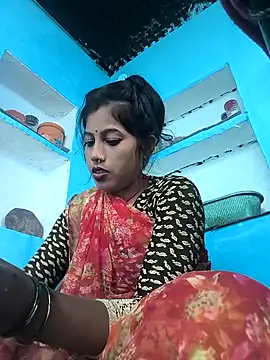 Snapshot of Ragni_bhargav chatting on October 17, 2:04 am Ragni bhargav online show from October 17, 2:04 am