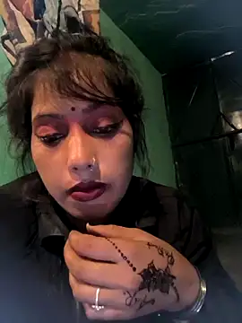 Snapshot of Ragni_bhargav chatting on October 17, 3:47 pm Ragni bhargav online show from October 17, 3:47 pm
