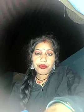 Snapshot of Ragni_bhargav chatting on October 19, 5:35 pm Ragni bhargav online show from October 19, 5:35 pm