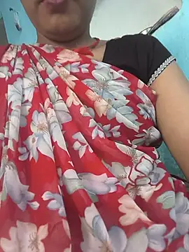Snapshot of Ragni_bhargav chatting on July 15, 1:05 pm Ragni bhargav online show from July 15, 1:05 pm