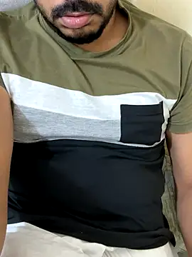 Snapshot of Handsome8677 chatting on December 22, 11:46 pm Handsome8677 online show from December 22, 11:46 pm