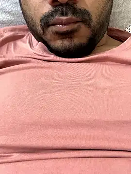 Snapshot of Handsome8677 chatting on January 14, 9:42 pm Handsome8677 online show from January 14, 9:42 pm