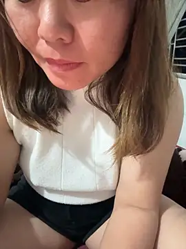 panda-bae online show from November 4, 12:59 pm