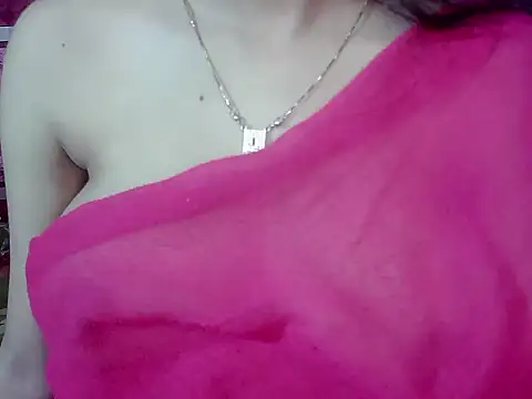 Snapshot of Nilamrani chatting on November 4, 4:39 pm Nilamrani online show from November 4, 4:39 pm