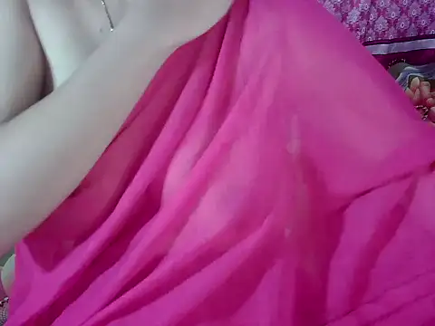 Snapshot of Nilamrani chatting on November 7, 3:56 pm Nilamrani online show from November 7, 3:56 pm