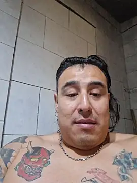 Snapshot of Rueditasss chatting on January 10, 2:08 pm Rueditasss online show from January 10, 2:08 pm