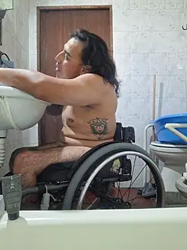 Snapshot of Rueditasss chatting on February 6, 12:41 pm Rueditasss online show from February 6, 12:41 pm