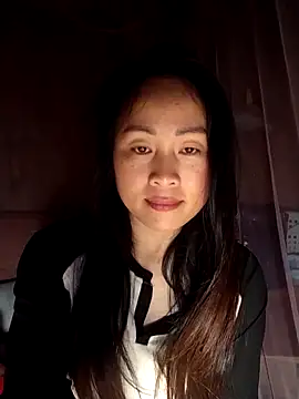 Snapshot of Spring-mky chatting on February 2, 6:12 am Spring-mky online show from February 2, 6:12 am