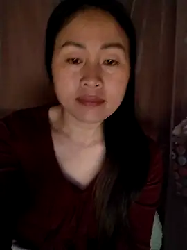 Snapshot of Spring-mky chatting on February 12, 8:04 pm Spring-mky online show from February 12, 8:04 pm