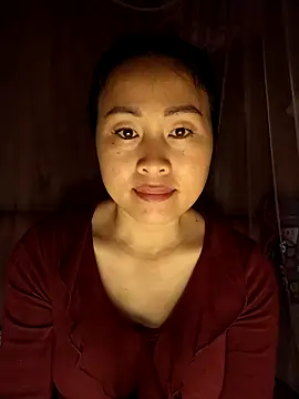 Snapshot of Spring-mky chatting on February 21, 2:56 am Spring-mky online show from February 21, 2:56 am