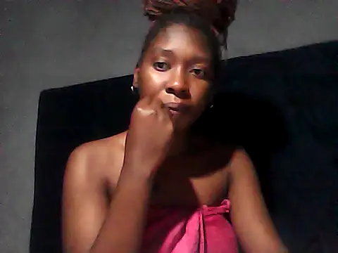 Snapshot of sexysmalldaily04 chatting on October 19, 1:50 am sexysmalldaily04 online show from October 19, 1:50 am