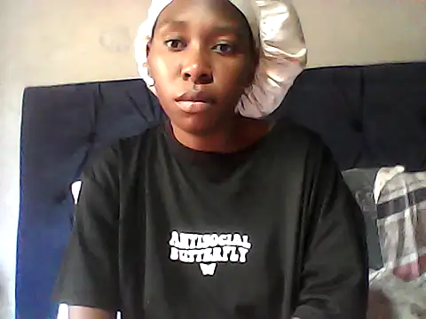 sexysmalldaily04 online show from October 21, 9:43 am