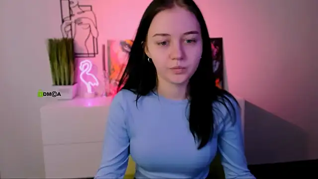 Snapshot of miki_ti chatting on November 15, 9:28 am miki ti online show from November 15, 9:28 am