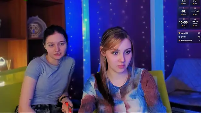 Snapshot of miki_ti chatting on November 23, 2:17 pm miki ti online show from November 23, 2:17 pm