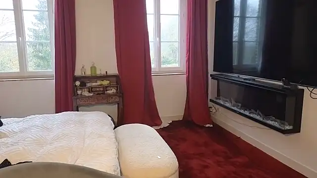 Snapshot of Lailawick chatting on November 15, 2:57 pm Lailawick online show from November 15, 2:57 pm