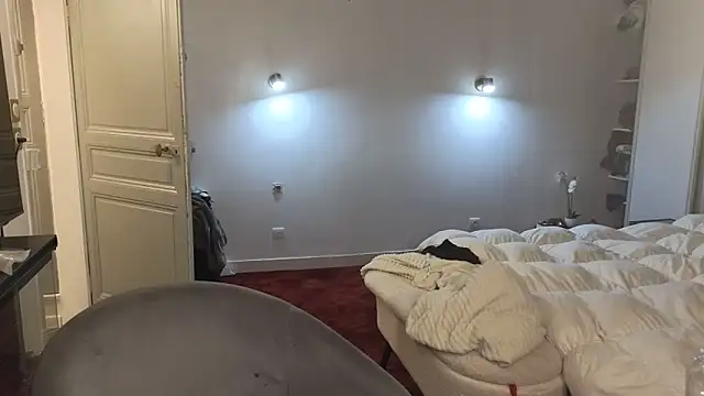 Snapshot of Lailawick chatting on December 13, 8:58 pm Lailawick online show from December 13, 8:58 pm