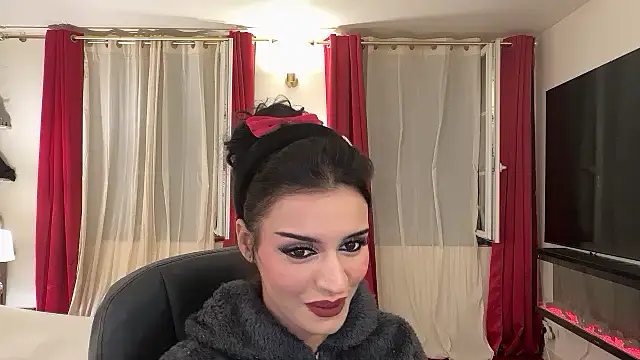 Snapshot of Lailawick chatting on March 11, 8:15 pm Lailawick online show from March 11, 8:15 pm