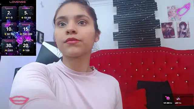 Snapshot of emma_lenox chatting on October 17, 1:46 pm emma lenox online show from October 17, 1:46 pm