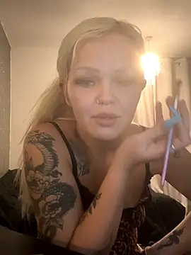 CherryXOX- online show from November 17, 7:08 pm