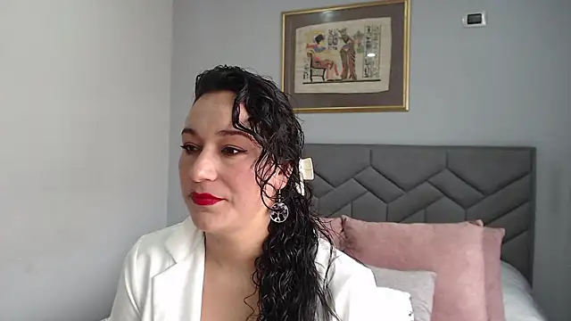 Snapshot of Elizabeth_bennett_6 chatting on February 12, 5:41 pm Elizabeth bennett 6 online show from February 12, 5:41 pm