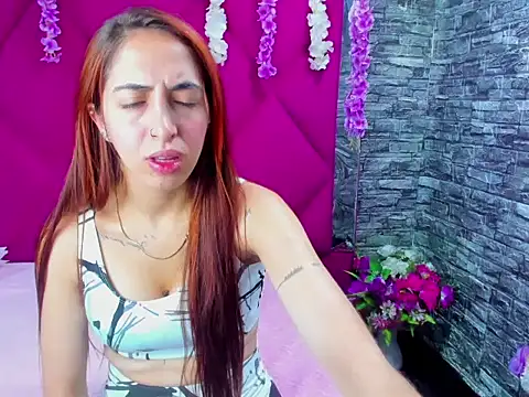 Snapshot of MariamGray1 chatting on November 15, 6:15 pm MariamGray1 online show from November 15, 6:15 pm