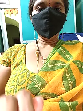 Snapshot of hot-telugu-queen chatting on December 3, 10:46 am hot-telugu-queen online show from December 3, 10:46 am