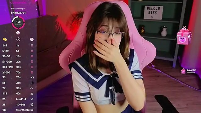 Snapshot of Soffi_Toffi chatting on November 20, 10:26 am Soffi Toffi online show from November 20, 10:26 am