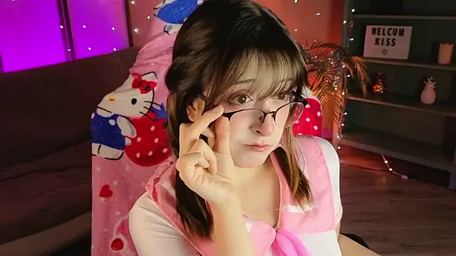 Soffi Toffi online show from February 10, 3:16 pm