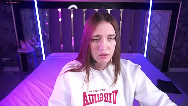 AmiraChase online show from March 3, 1:39 pm