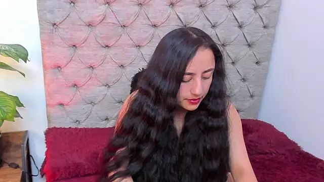 Snapshot of Samanta_Fischer chatting on November 8, 11:43 am Samanta Fischer online show from November 8, 11:43 am