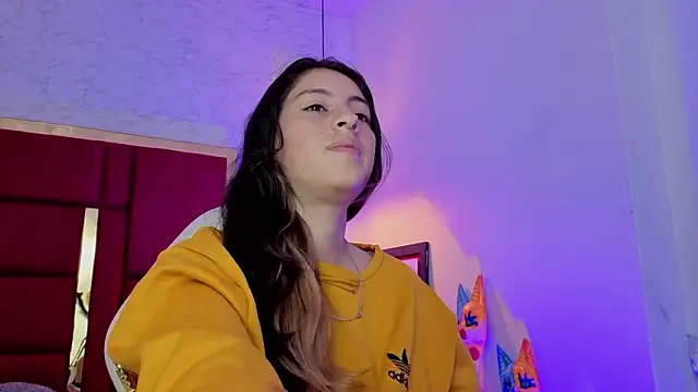 moon winy online show from March 27, 11:21 am