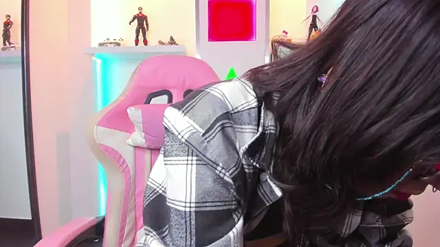 Lullaby Charade online show from November 5, 12:05 pm