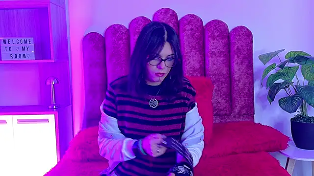 Lullaby Charade online show from November 19, 11:54 am