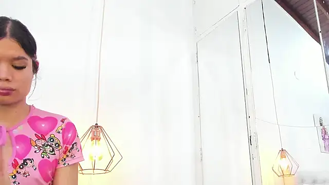 Snapshot of Alanna_miaw chatting on November 21, 11:42 am Alanna miaw online show from November 21, 11:42 am