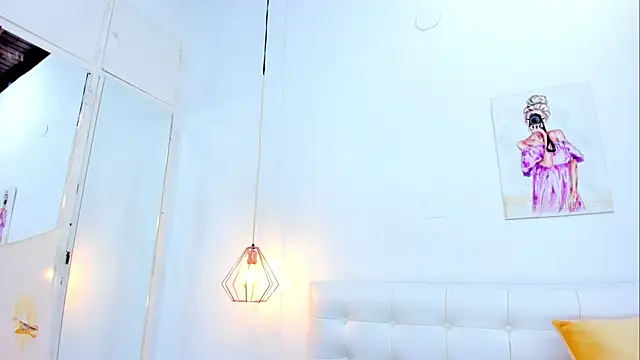 Snapshot of Alanna_miaw chatting on May 16, 8:18 pm Alanna miaw online show from May 16, 8:18 pm