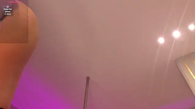 ChristineFord  online show from July 28, 2:13 pm
